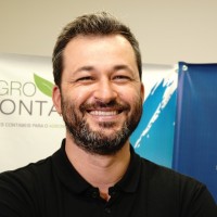 Vinícius Costa