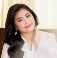 Katrina Tan