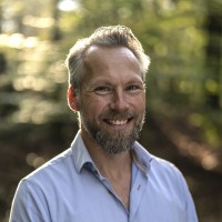 Almer De Jong