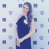 Алёна Светлакова