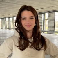 Tess Van Der Linden