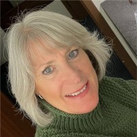 Staci Hiergesell, Mba