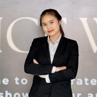 Nhut Le