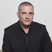 Eyal W.