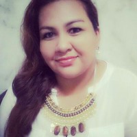 Tieny Mores de castro