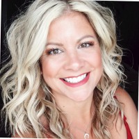 Mandi Robbins