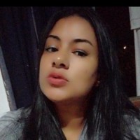 Aline Abrantes Gomes