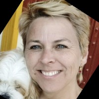 Esther Annink