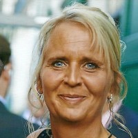 Sandra Lindlahr