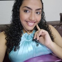 Amanda Caroline De M Gomes
