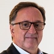 César Tavares