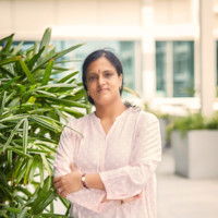 Dr. Suchitra V