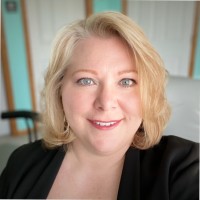 Christine Raiter