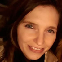 Iris Van Den Bossche