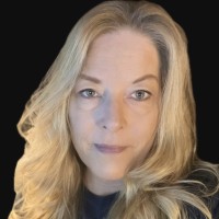 Wendy Irons