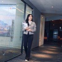 Dhia Awanis