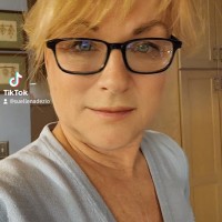 Suellen Adezio