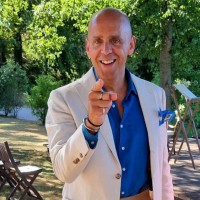 Nigel Sherlock-Francière