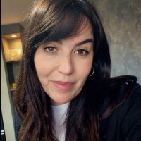Andrea Viana