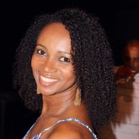 Adriana Rosa de Oliveira