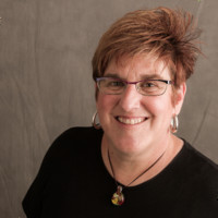 Debbie Orth