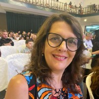 Elane Cristina Jacopucci Pereira