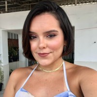 Viviane Alves