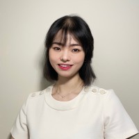 Yoojin Lee