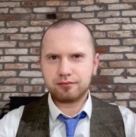 Александр Макаров