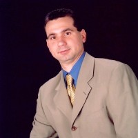 ROBERT GONZALEZ