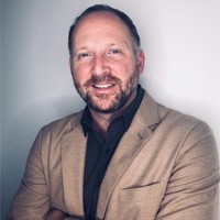 Derek Buono
