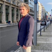 Neil Solomon