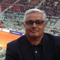 SALVADOR CASTELLS PLAZA