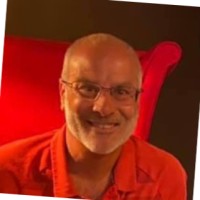 Edward Ramírez