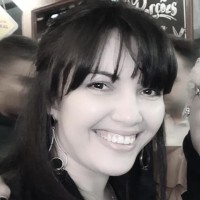 Andresa Fernandes Cruz [ela/she]