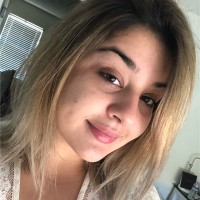 Camila Schineider Rodrigues