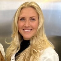 Maggie Schnell, Mba
