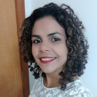 Taise Santana