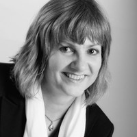 Karin Heller