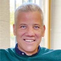 Alfredo García-Plata Fernández