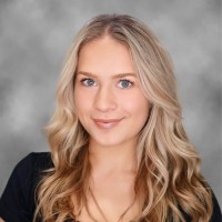 Maggie Simon