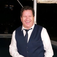 ORLANDO MORA