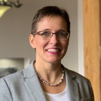 Liza Leclaire Mba, Cpc
