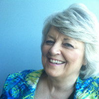 Vicki Lee