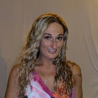 Leigh Byron