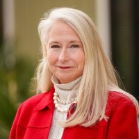 Suzanne Masters