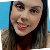 Caroline Santos