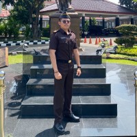 Faris Raya Guna