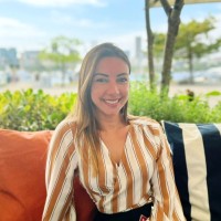 Mônica Salles Lanna