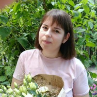 Анна Тютюнник